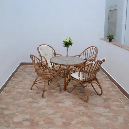Apartment Lovely With Terrace Cb5ev *